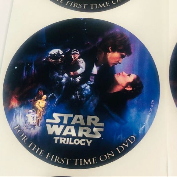 2004 Star Wars trilogy lot of 12 stickers round 3” first time on dvd 3 designs - Picture 4 of 6
